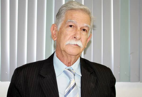 Câmara Municipal de Brumado Reprova Contas do Prefeito Eduardo Vasconcelos em Sessões Históricas
