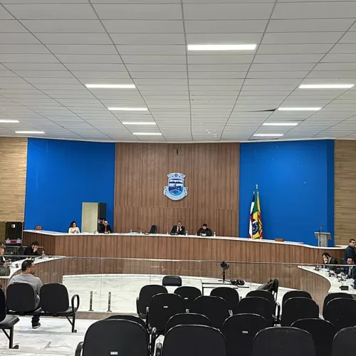 Câmara Municipal de Brumado altera cronograma para julgamento das contas do prefeito Eduardo Vasconcelos